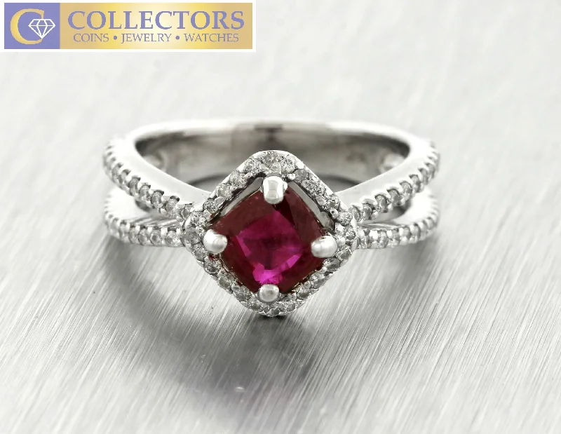 Lovely Ladies Estate 18K 750 White Gold 1.22ctw Pink Rhodolite Diamond Ring