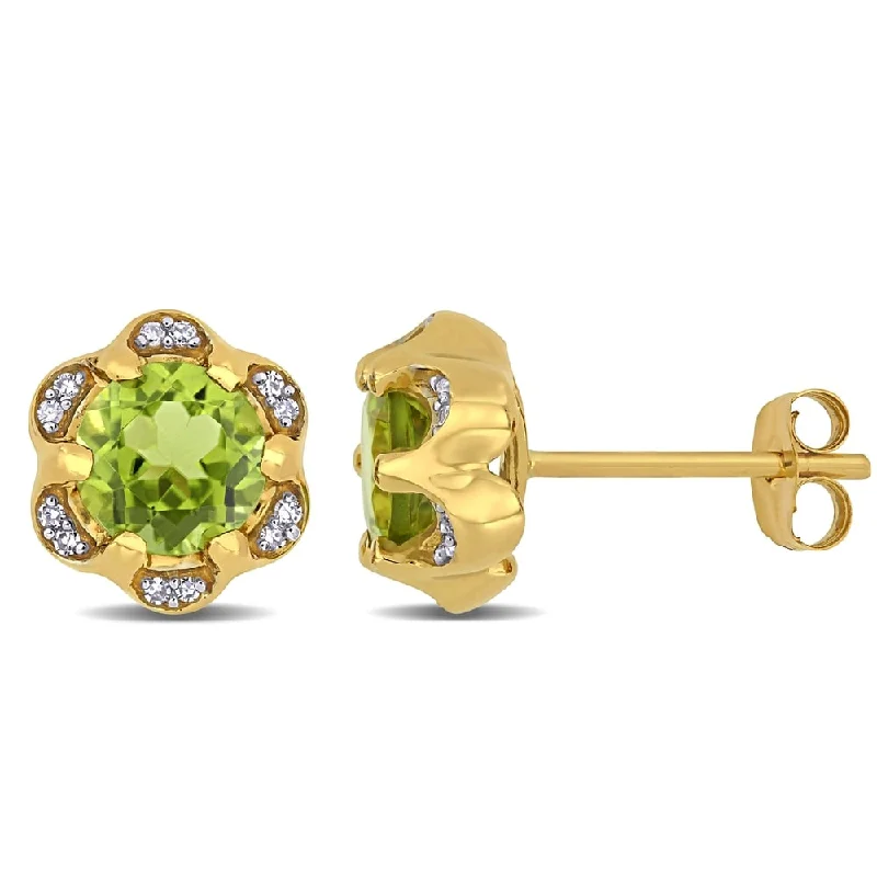 Miadora 14k Yellow Gold Peridot and Diamond Accent Flower Stud Earrings