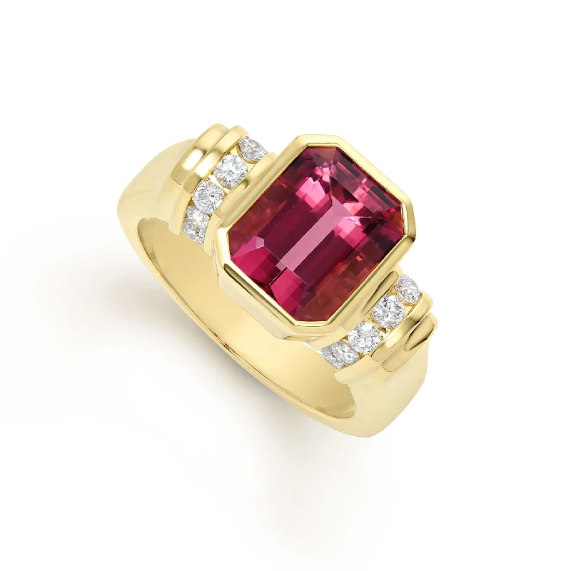 Studio 18K Gold Pink Tourmaline and Diamond Ring