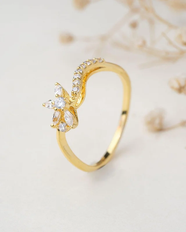 Kerrie 18Kt Gold & Diamond Ring