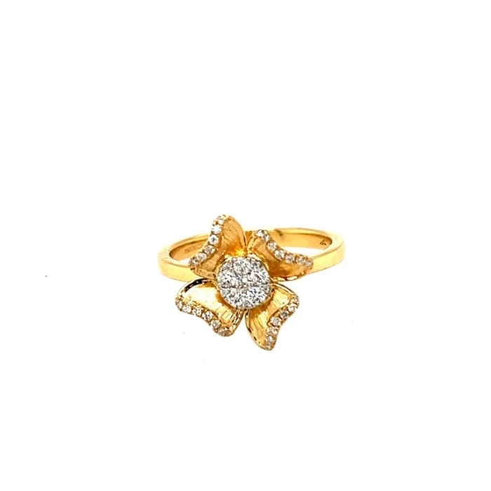 18K Yellow Gold 0.15ctw Diamond Ring