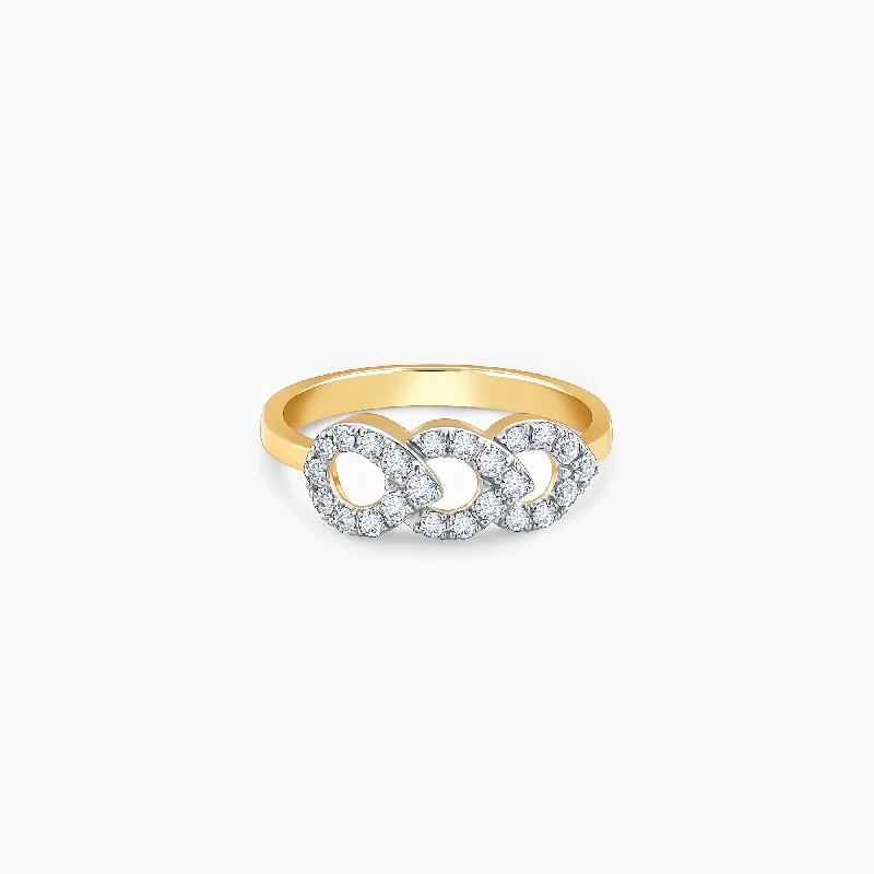 Gold Aureline Diamond Ring