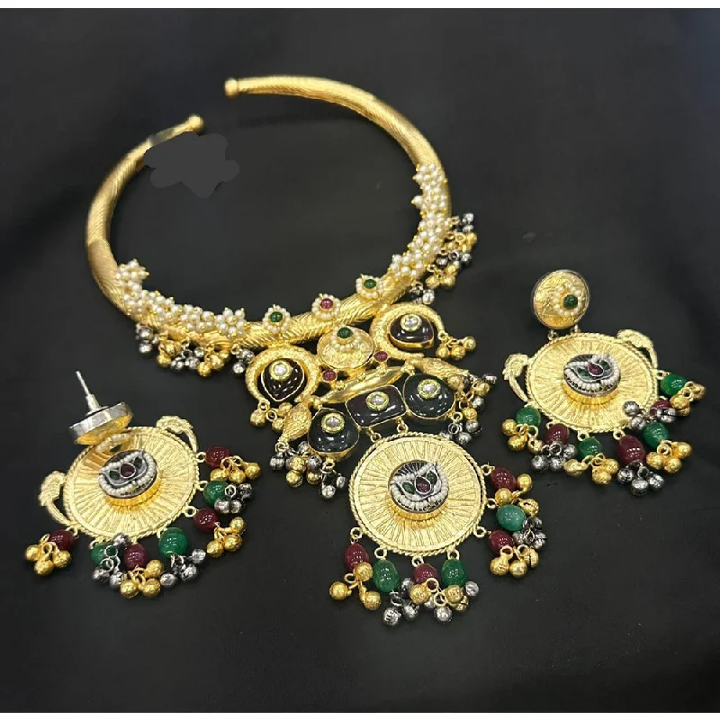 Akruti Collection Gold Plated Pota Stone And Pearls Necklace Set